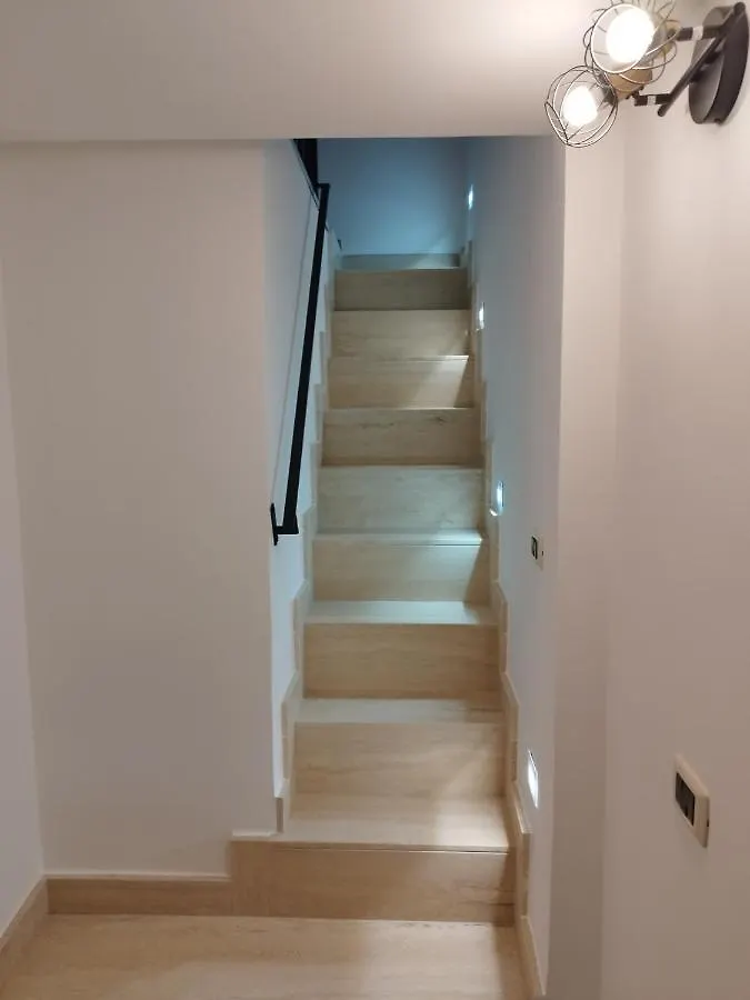 Il Conte A Casa Apartment Naples